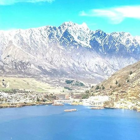 Views On Florence Queenstown Exterior foto